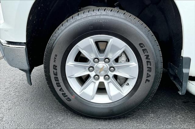 Photo of 2023 Summit White Chevrolet Silverado 1500