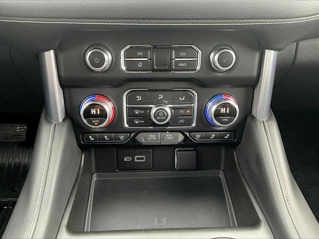 Photo of 2021 Onyx Black GMC Yukon