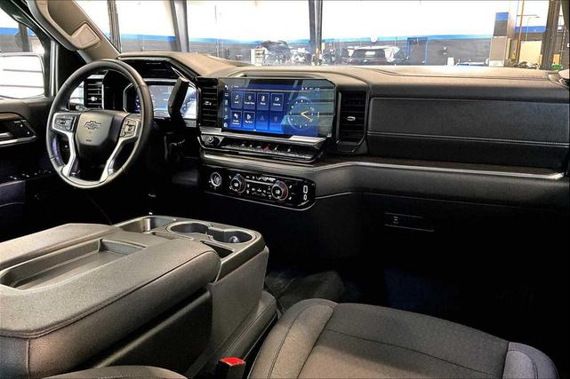 Photo of 2024 Black Chevrolet Silverado 1500