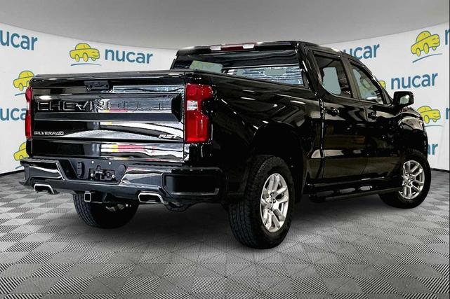 Photo of 2024 Black Chevrolet Silverado 1500