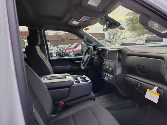 Photo of 2025 Summit White Chevrolet Silverado 2500