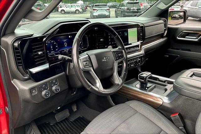 Photo of 2022 Cherry Red Tintcoat Chevrolet Silverado 1500