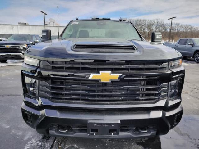 Photo of 2025 Black Chevrolet Silverado 2500