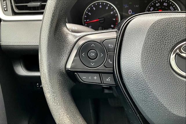Photo of 2021 Silver Sky Metallic Toyota RAV4