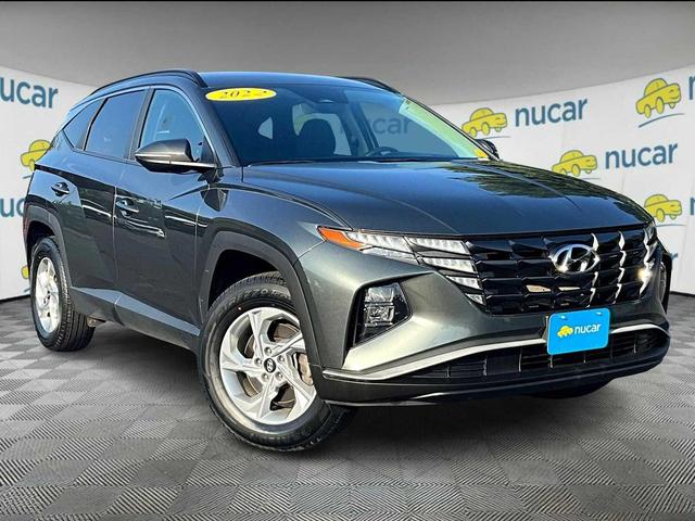 Photo of 2022 Amazon Gray Hyundai TUCSON