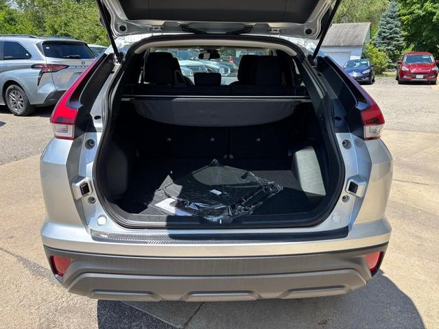 Photo of 2025 Alloy Silver Metallic Mitsubishi Eclipse Cross