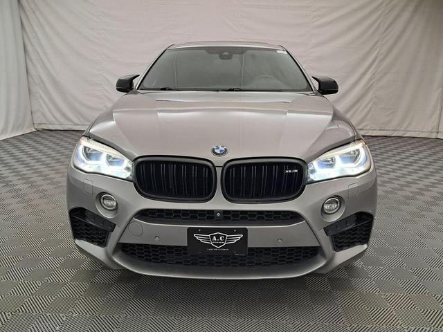 Photo of 2015 Donington Gray Metallic BMW X6 M