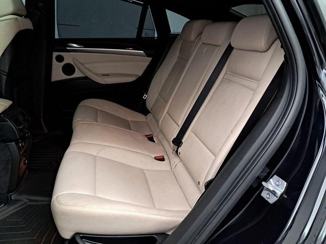 Photo of 2014 Carbon Black Metallic BMW X6