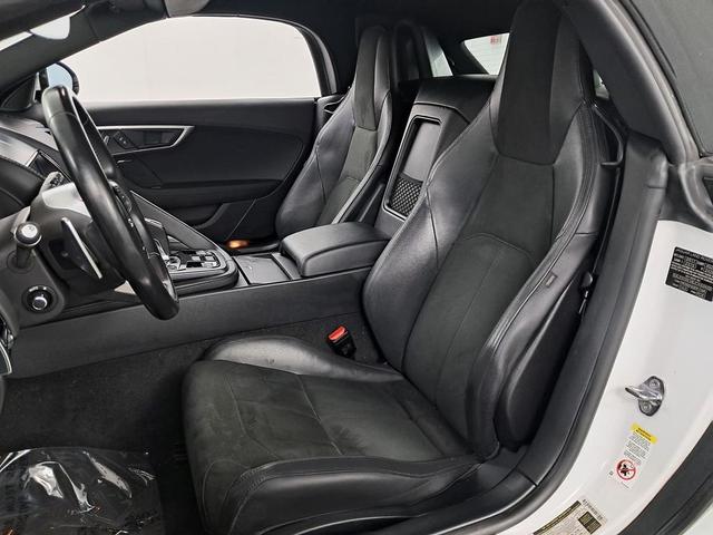 Photo of 2018 Fuji White Jaguar F-TYPE