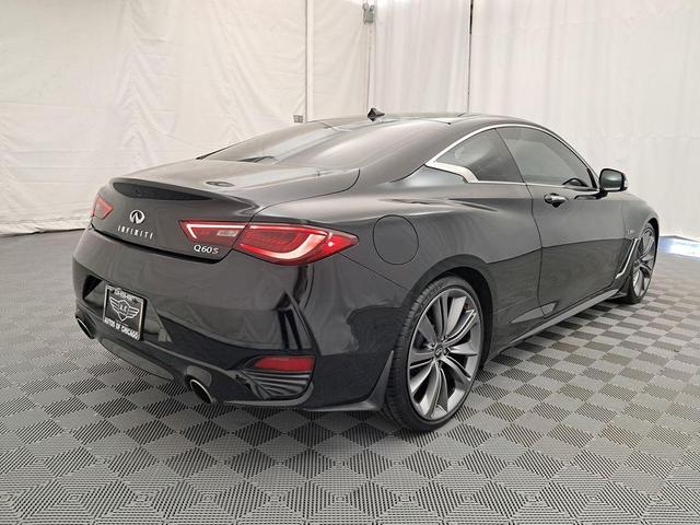Photo of 2018 Black Obsidian INFINITI Q60