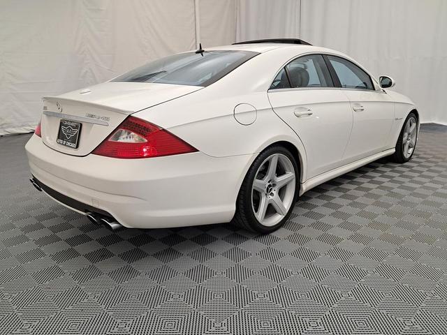 Photo of 2006 Alabaster White Mercedes-Benz CLS-Class