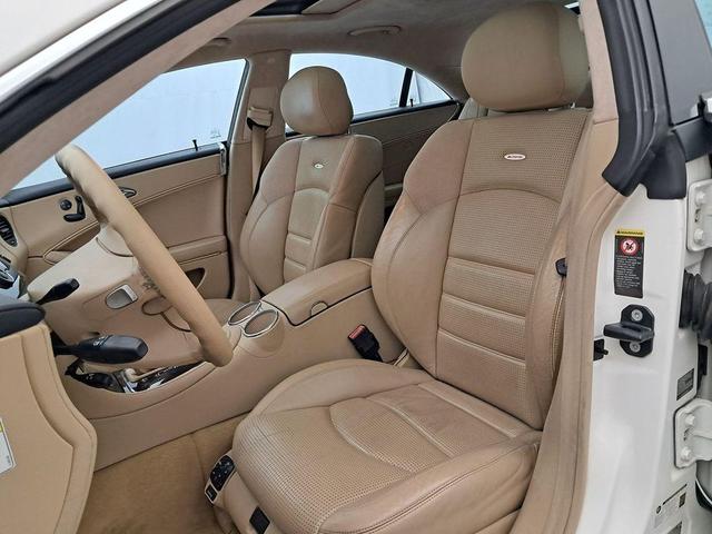 Photo of 2006 Alabaster White Mercedes-Benz CLS-Class
