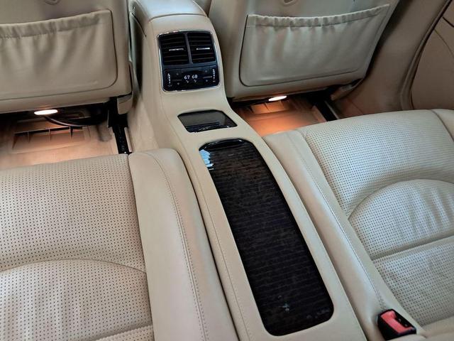 Photo of 2006 Alabaster White Mercedes-Benz CLS-Class