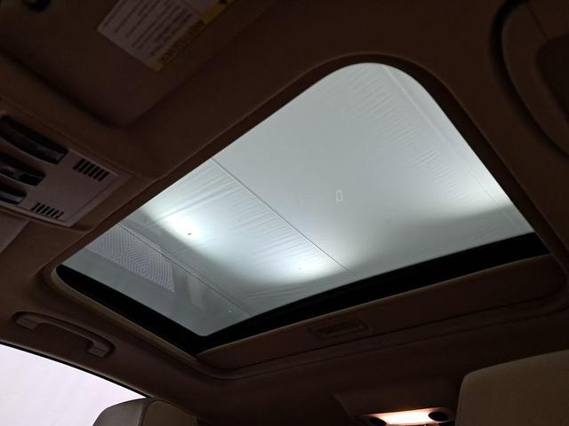 Photo of 2012 Alpine White BMW 128