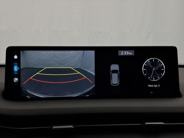 Photo of 2025 Uyuni White Genesis GV70