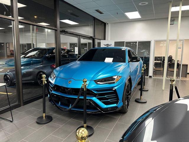 Photo of 2022 Moonlight Gray Metallic Alfa Romeo Stelvio