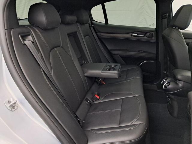 Photo of 2022 Moonlight Gray Metallic Alfa Romeo Stelvio