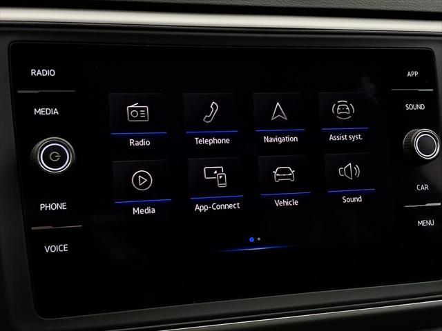 Photo of 2021 Pure White Volkswagen Atlas