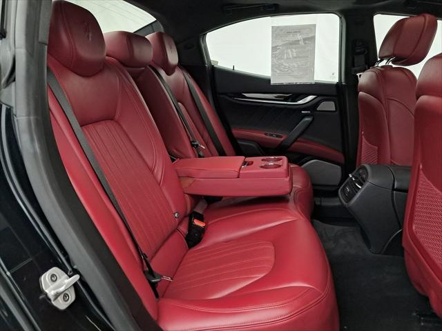 Photo of 2022 BLUE Maserati Ghibli