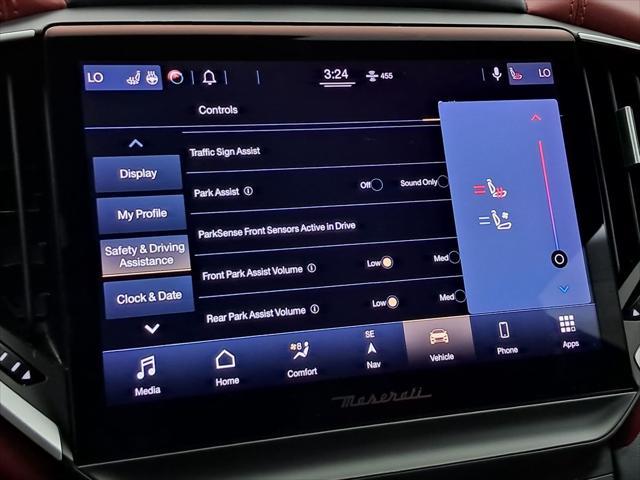 Photo of 2022 BLUE Maserati Ghibli