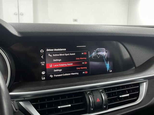 Photo of 2021 Vulcano Black Metallic Alfa Romeo Stelvio