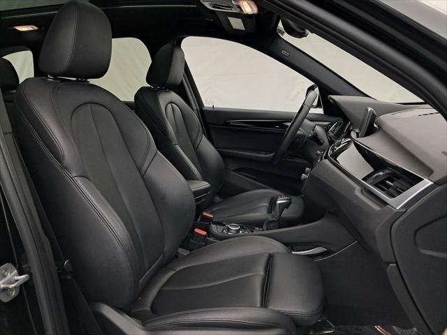 Photo of 2018 BLACK BMW X1