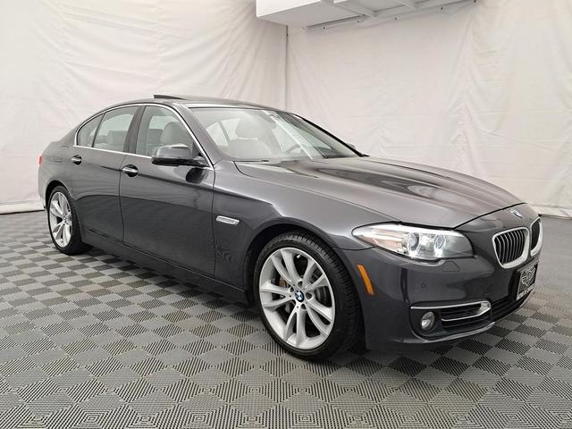 Photo of 2014 Dark Graphite Metallic BMW 535