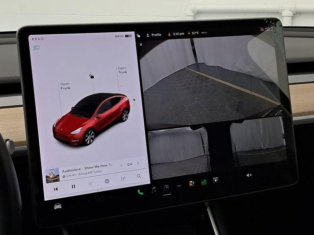 Photo of 2020 Red Multi-Coat Tesla Model Y