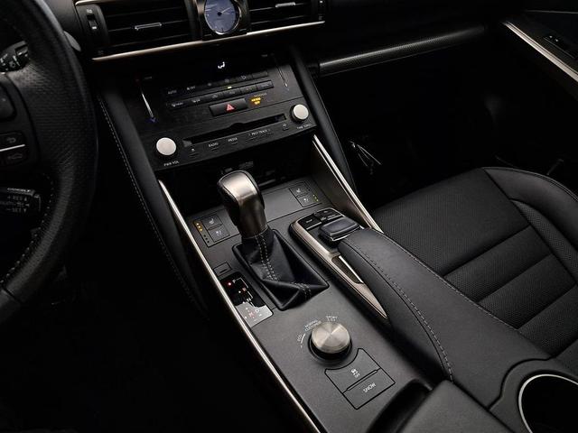 Photo of 2017 Atomic Silver Lexus IS 350