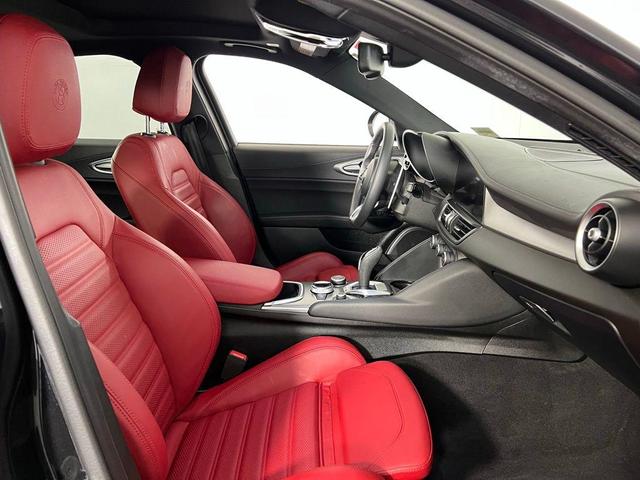 Photo of 2024 Vulcano Black Metallic Alfa Romeo Giulia
