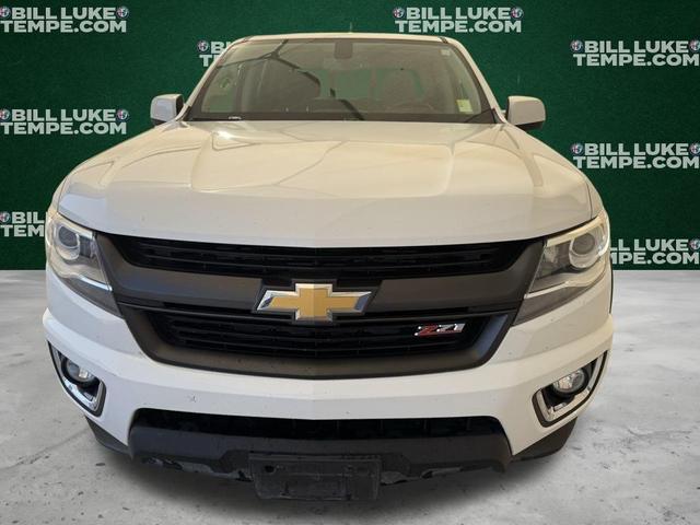Photo of 2017 Summit White Chevrolet Colorado