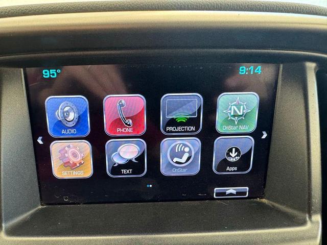 Photo of 2017 Summit White Chevrolet Colorado