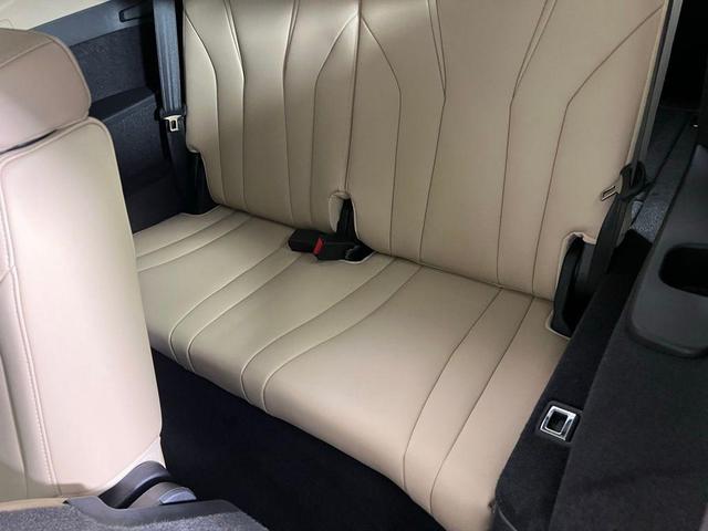 Photo of 2023 Majestic Black Pearl Acura MDX