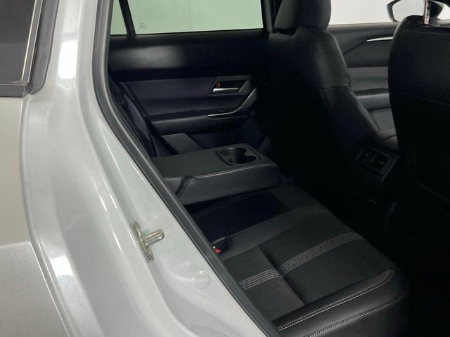 Photo of 2023 Wind Chill Pearl Mazda CX-50