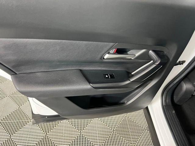 Photo of 2023 Wind Chill Pearl Mazda CX-50