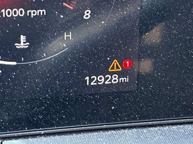 Photo of 2024 Ebony Black Kia Sorento