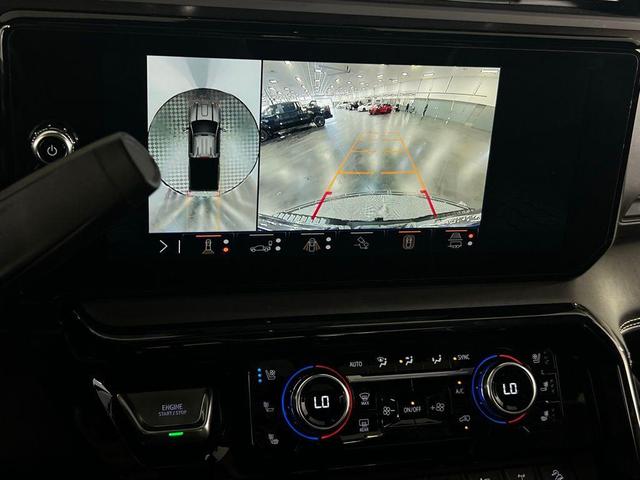 Photo of 2024 Onyx Black GMC Sierra 2500