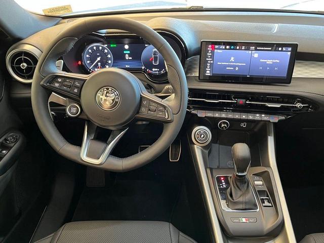 Photo of 2024 Alfa Black Alfa Romeo Tonale