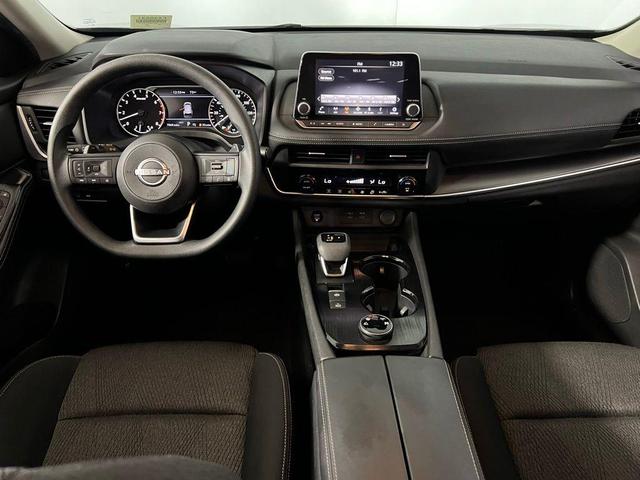 Photo of 2024 Gun Metallic Nissan Rogue
