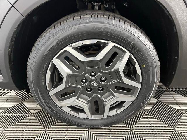 Photo of 2023 Portofino Gray Hyundai SANTA FE