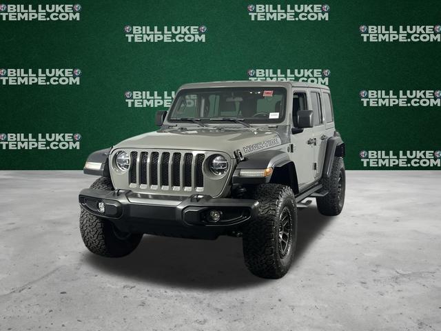 Photo of 2022 Sting Gray Clearcoat Jeep Wrangler Unlimited