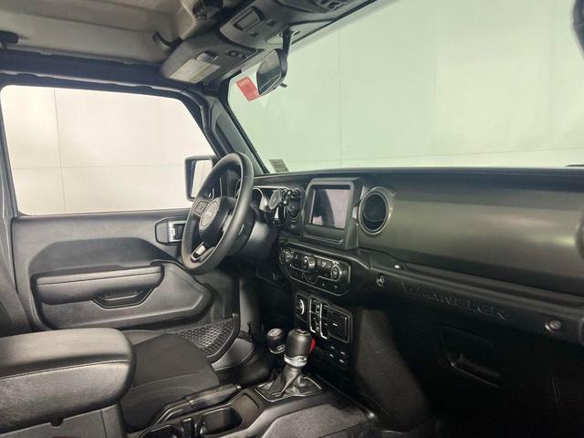 Photo of 2022 Sting Gray Clearcoat Jeep Wrangler Unlimited