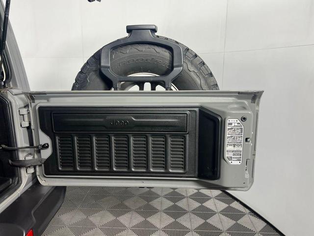 Photo of 2022 Sting Gray Clearcoat Jeep Wrangler Unlimited