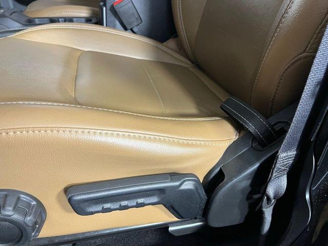 Photo of 2022 Black Clearcoat Jeep Wrangler Unlimited 4xe