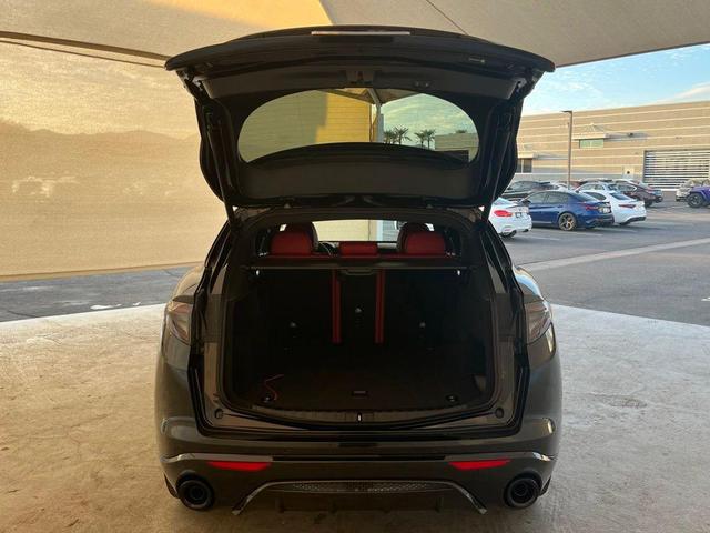Photo of 2024 Vulcano Black Metallic Alfa Romeo Stelvio