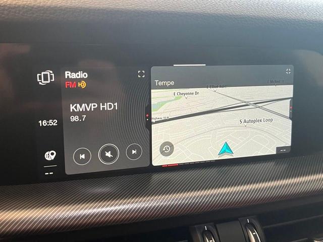 Photo of 2024 Vulcano Black Metallic Alfa Romeo Stelvio