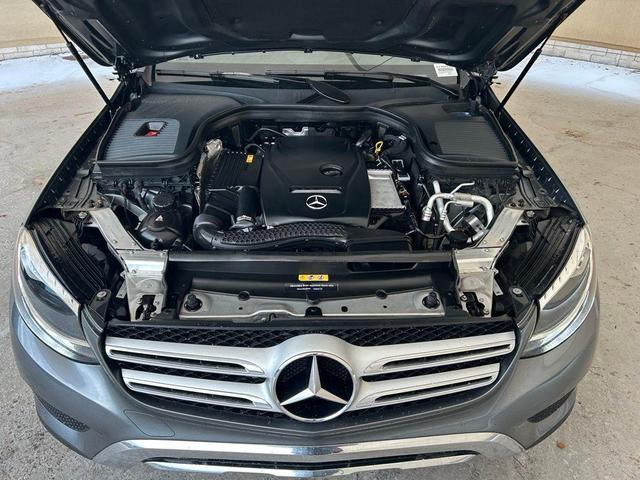 Photo of 2018 Iridium Silver Metallic Mercedes-Benz GLC 300