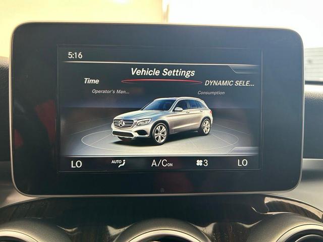 Photo of 2018 Iridium Silver Metallic Mercedes-Benz GLC 300