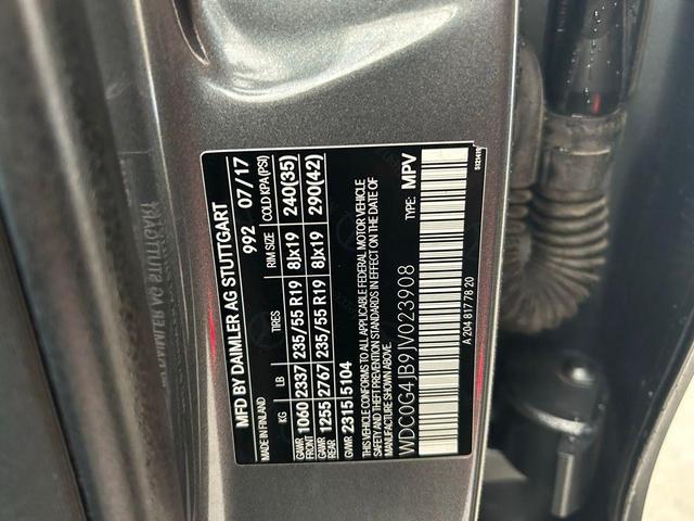 Photo of 2018 Iridium Silver Metallic Mercedes-Benz GLC 300