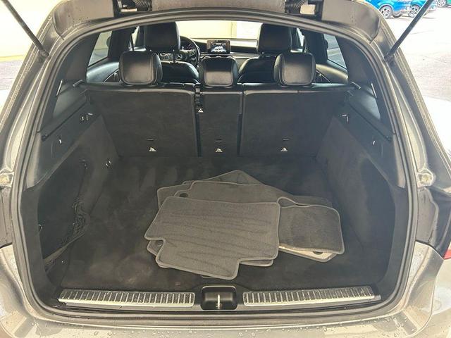 Photo of 2018 Iridium Silver Metallic Mercedes-Benz GLC 300